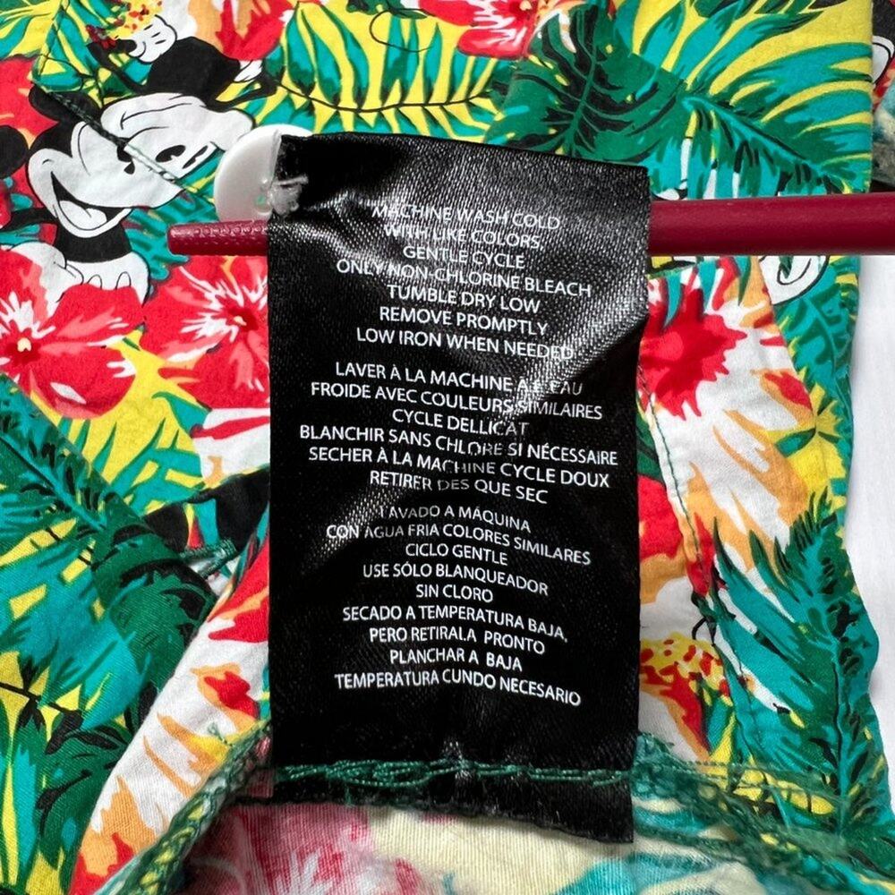 Disney Mickey Mouse Tropical Button Up Shirt Size S Floral Hawaiian Short Sleeve - Picture 5 of 9